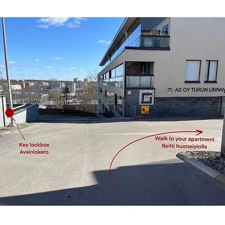 Tyylikaes Kaksio Kakolanmaeellae! Apartamento Turku