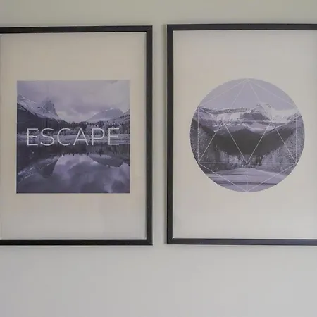 Tyylikaes Kaksio Kakolanmaeellae! Lägenhet Åbo